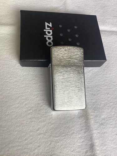 Slim line zippo lighter - line,